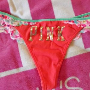 SIZE MEDIUM VS PINK Extra Low Rise Thong Panty